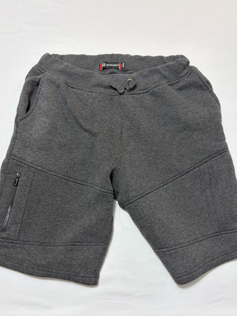 Akademiks SweatShorts Mens XXL Charcoal Gray Fleece Pocket Drawstring Y2K Lounge